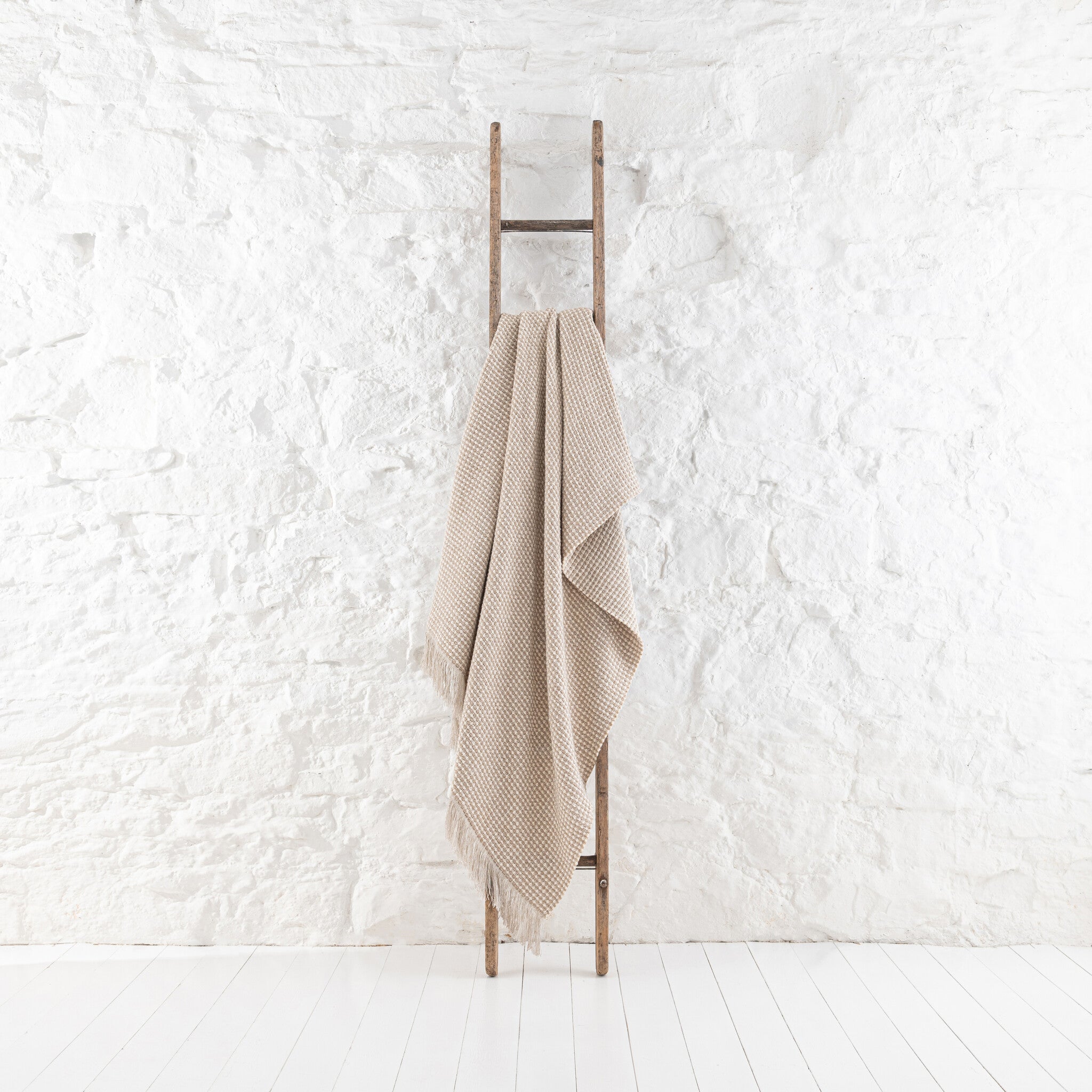 Boucle Chunky Woven Throw