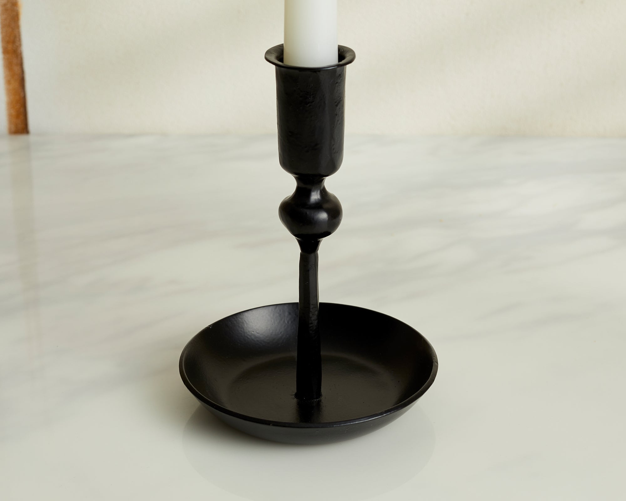 Noa Black Candle Holder