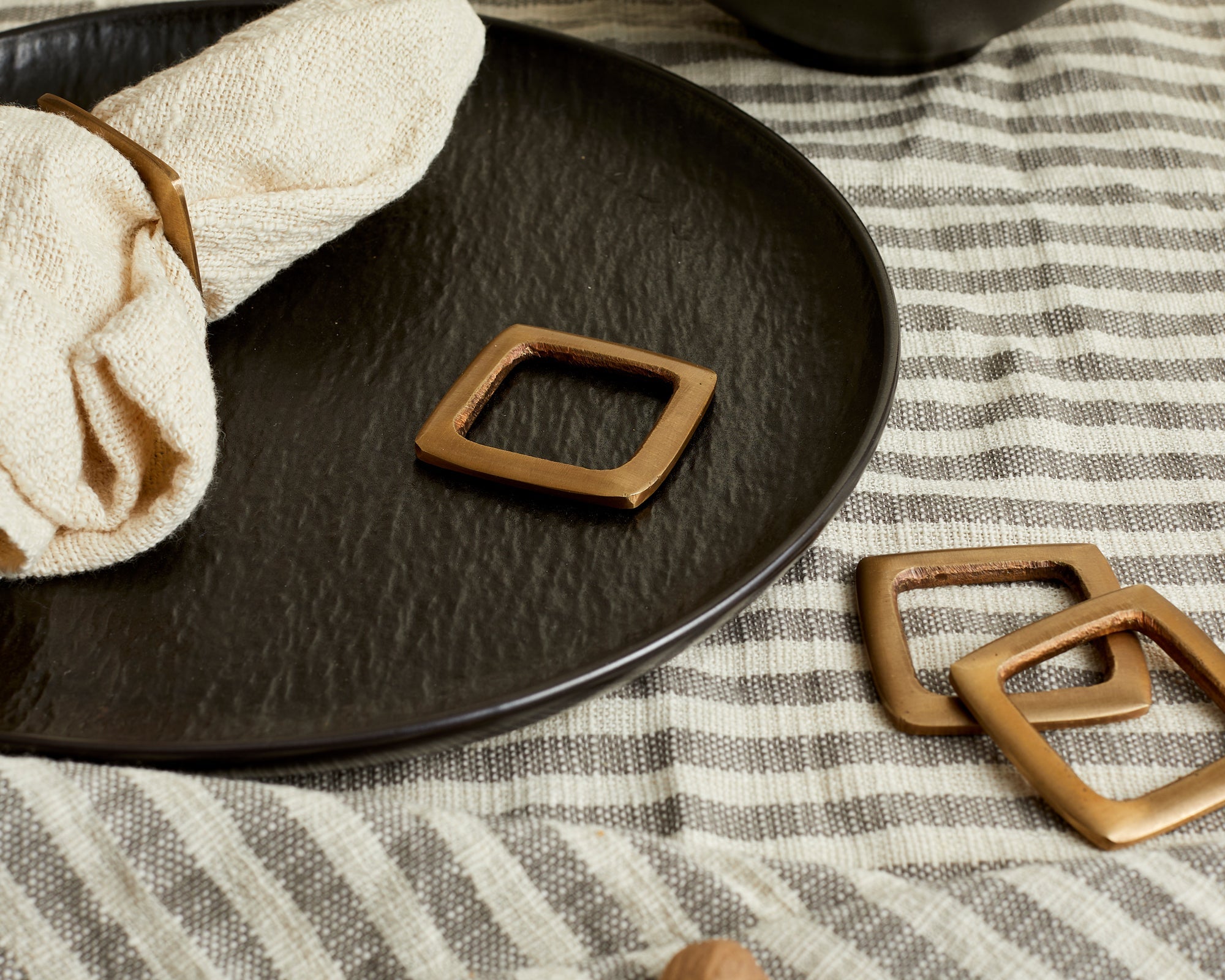 Elara Brass Napkin Rings Set of 4