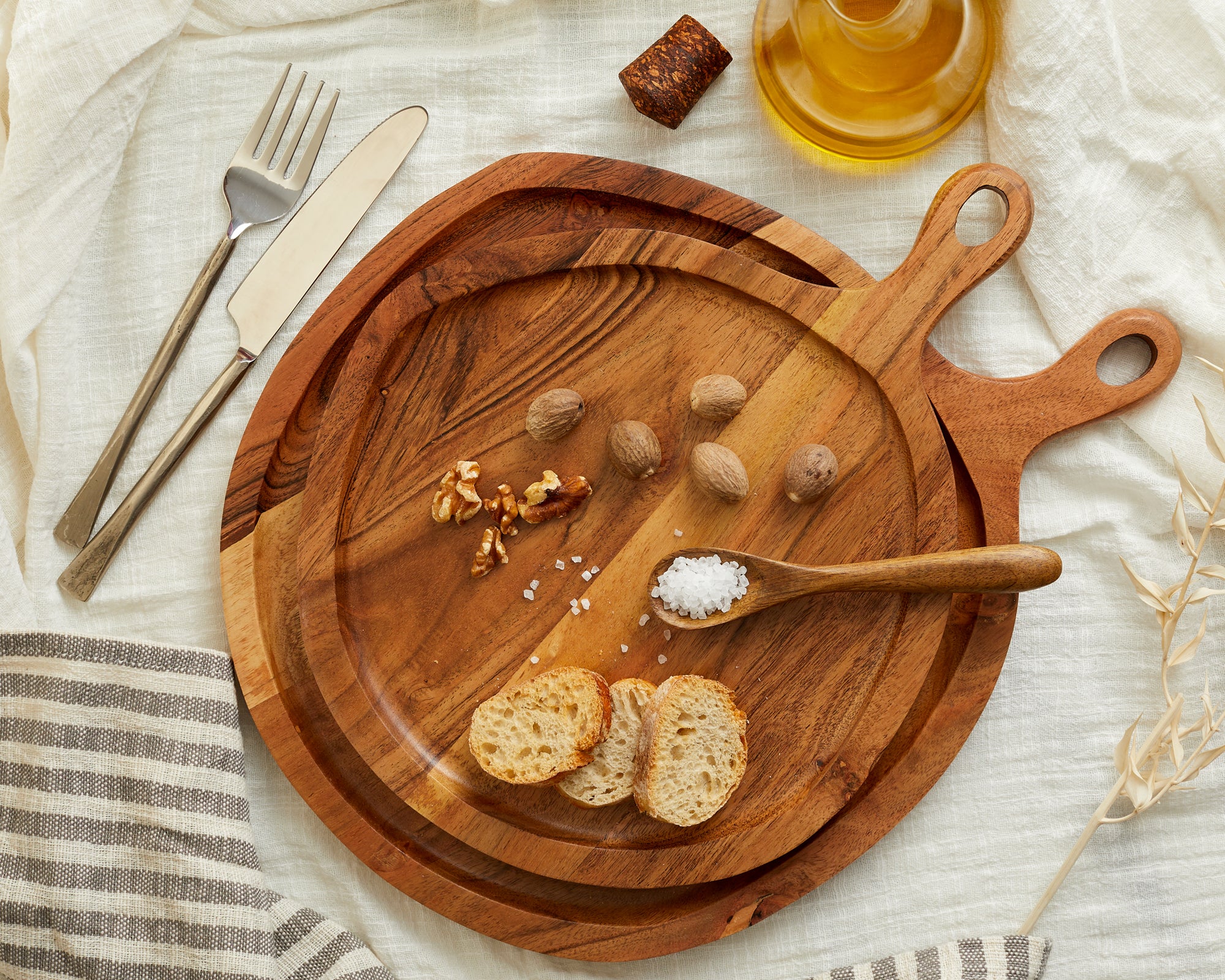 Alma Natural Wood Round Serving Board Set