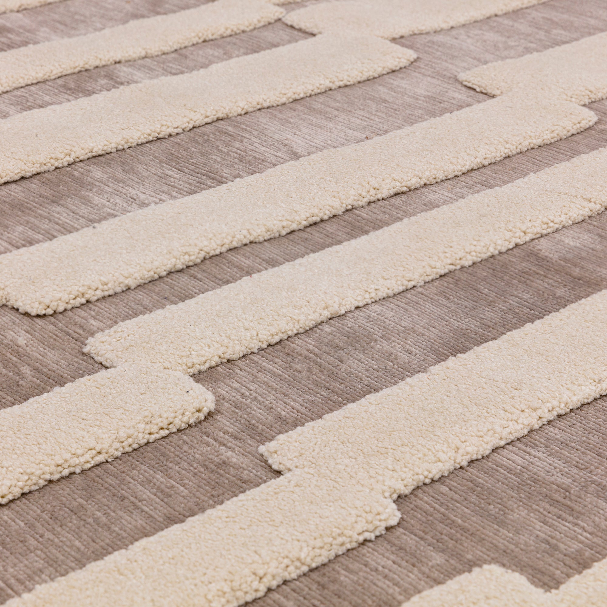 Valley Tile Rug- Natural/Ivory