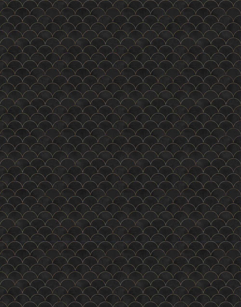 Black scallop pattern wallpaper with wavy lines on a black background