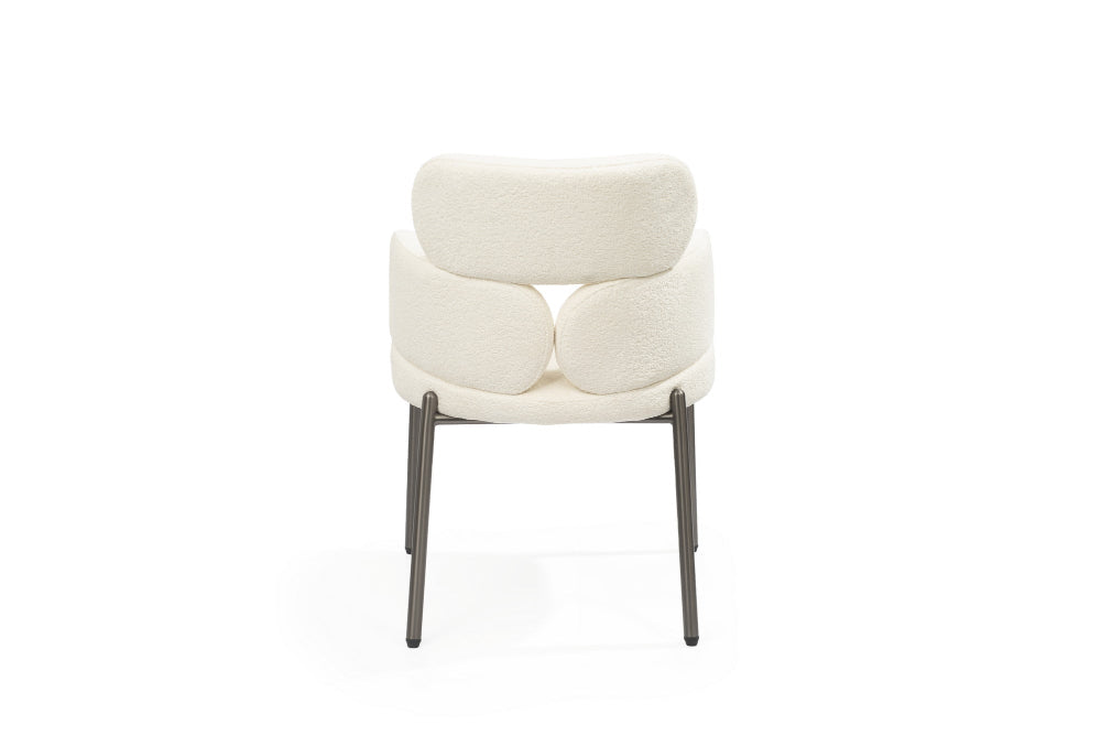 Tommy Franks Dream Boucle Dining chair white with a white cushioned backrest on a white background