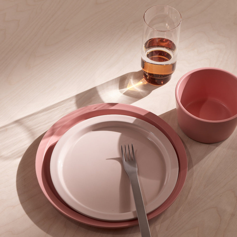 Aaron Probyn NEU ceramic dinner plates in Matt Dusty Pink