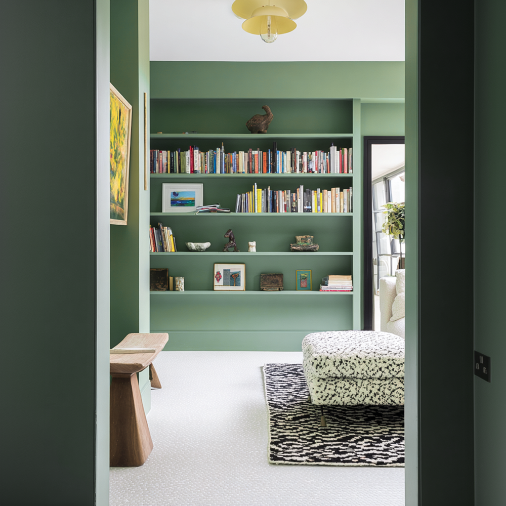 Little Knights Highland Green misted green paint colour