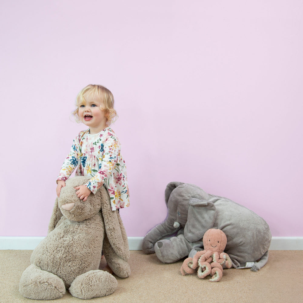 Little Knights Lullaby lilac interior paint