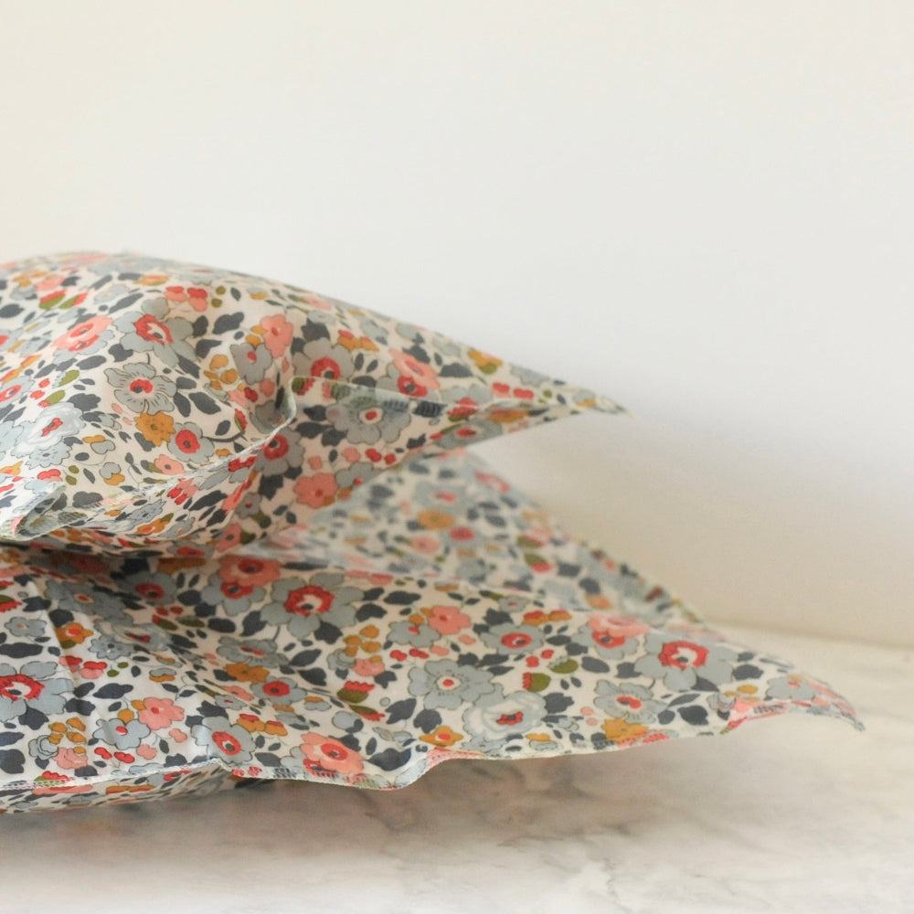 Floral patterned beeswax bags on a white background