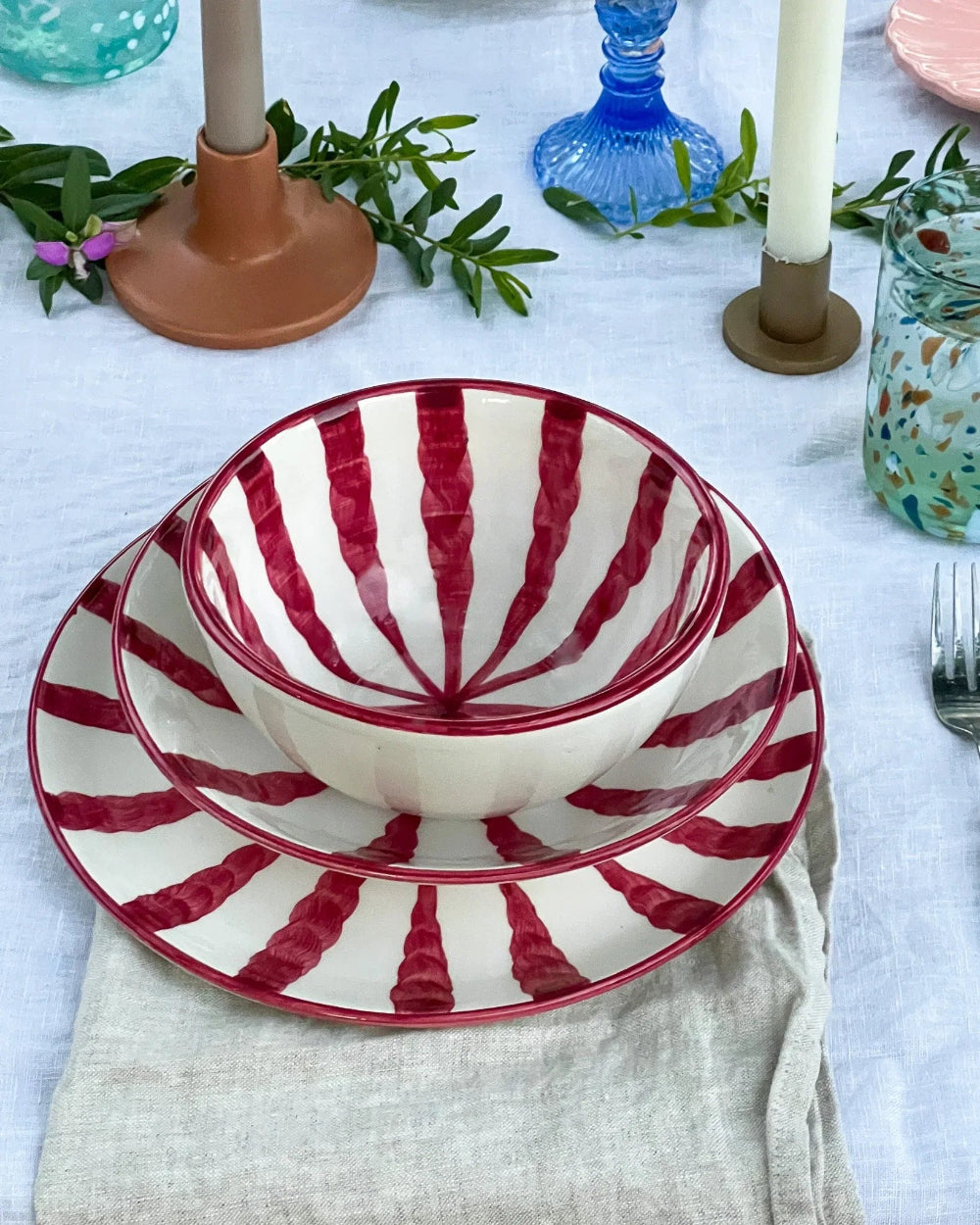 Woven Rosa red ceramic dinner plate handmade in Valencia, Spain
